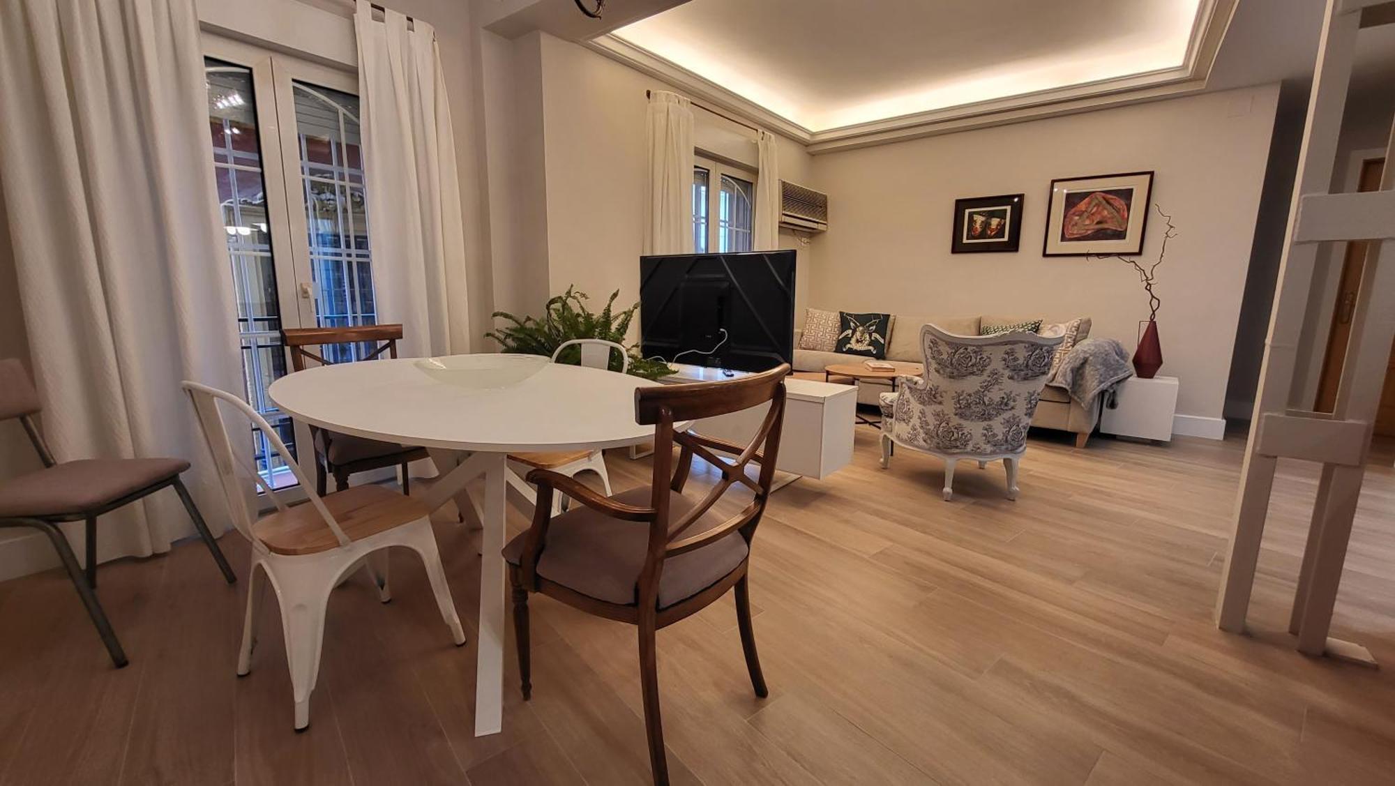 Rentalsevilla En La Plaza Del Salvador Eksteriør billede